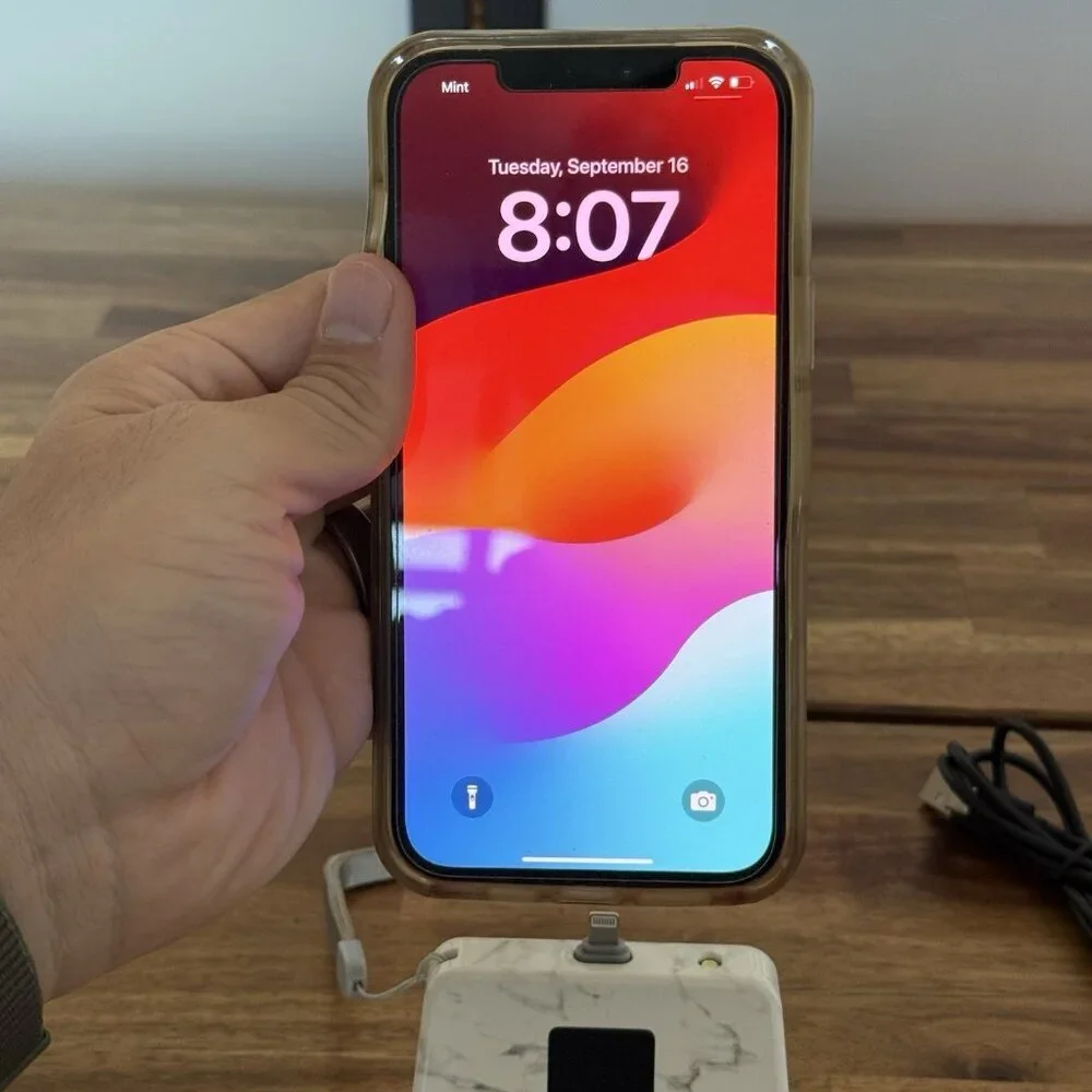 Limitless TotalBoost Mini Pro 5,000 mAh Portable Power Bank Travel Marble Look